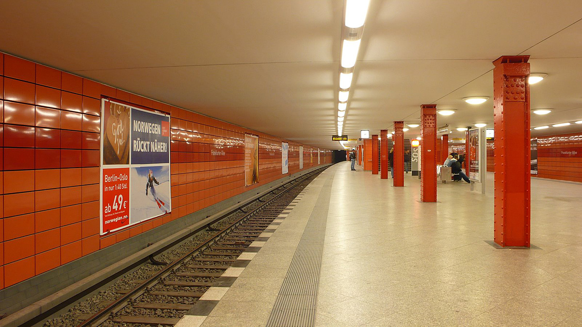 Берлін — U-Bahn — линия U5