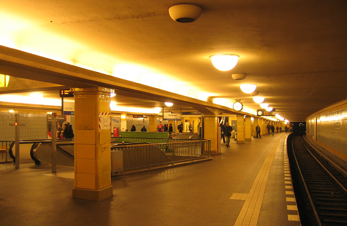 Берлин — U-Bahn — линия U8