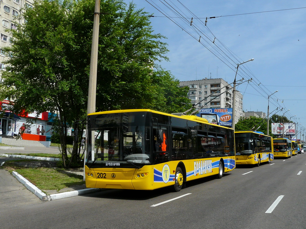 Кременчуг, ЛАЗ E183D1 № 202; Кременчуг — Презентация новых троллейбусов ЛАЗ-Е183 и ЛАЗ-Е301 (31.05.2013)