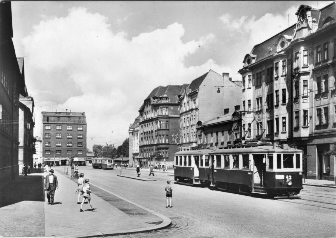 Ostrava, KPS 2-axle motor car — 43; Ostrava — Old photos