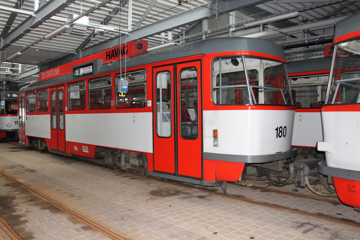 Галле, Tatra B4DC № 180