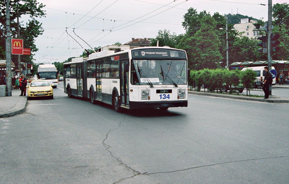 Plovdiv, Van Hool AG 280T č. 134