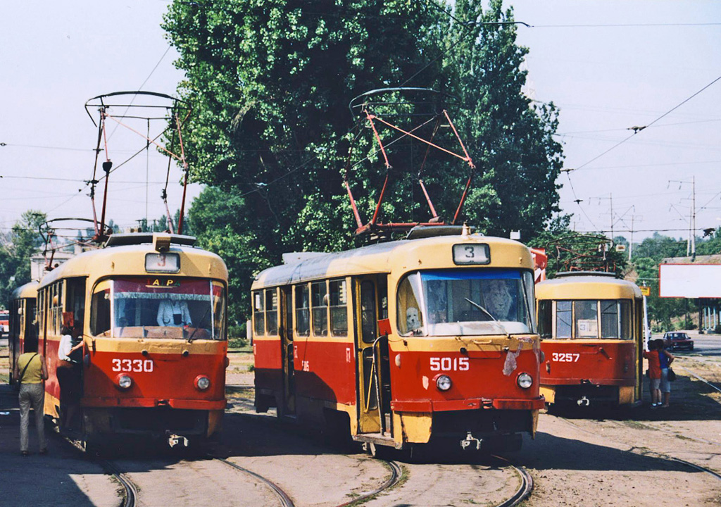 Odesa, Tatra T3SU № 3330; Odesa, Tatra T3SU № 5015; Odesa, Tatra T3SU № 3257