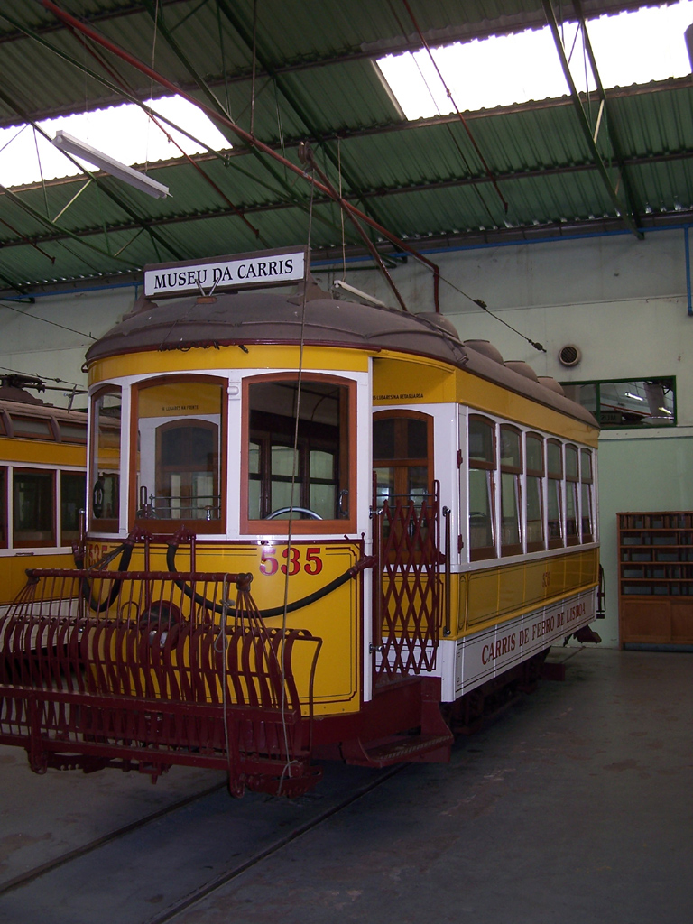 Lisabon, Carris 2-axle motorcar (Standard) č. 535; Lisabon — Tram — Museu da Carris