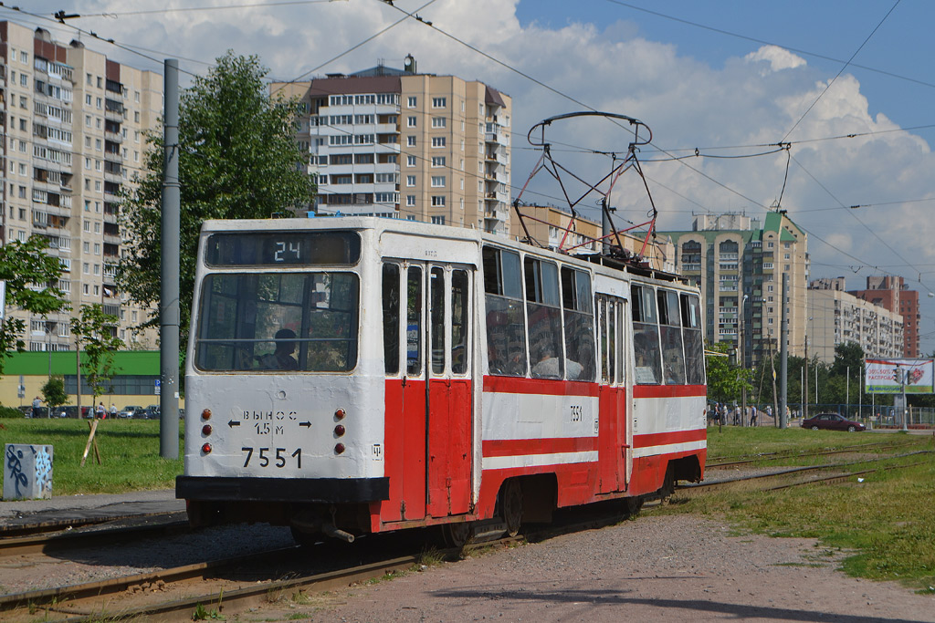 Saint-Petersburg, LM-68M # 7551