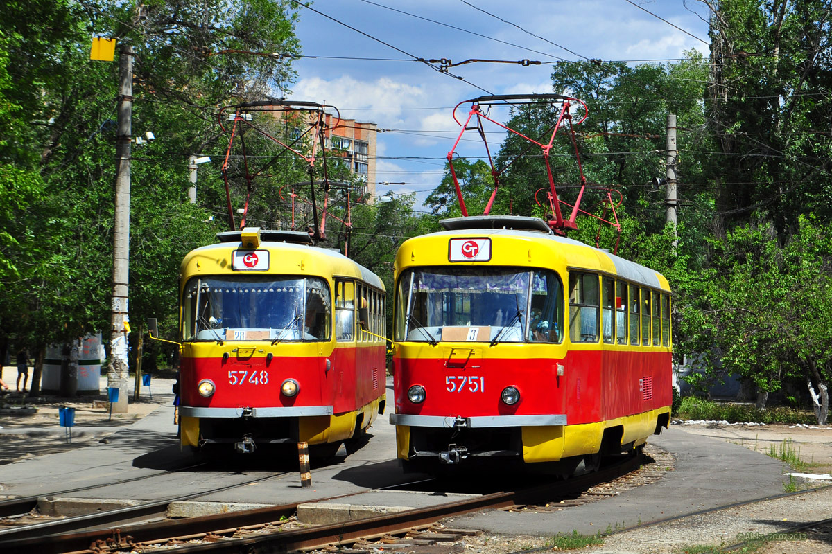 Volgograd, Tatra T3SU # 5748; Volgograd, Tatra T3SU # 5751