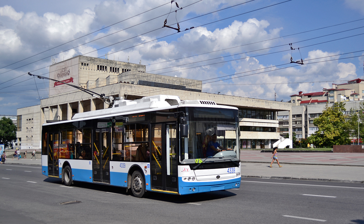 Trolleybus de Crimée, Bogdan T70110 N°. 4339