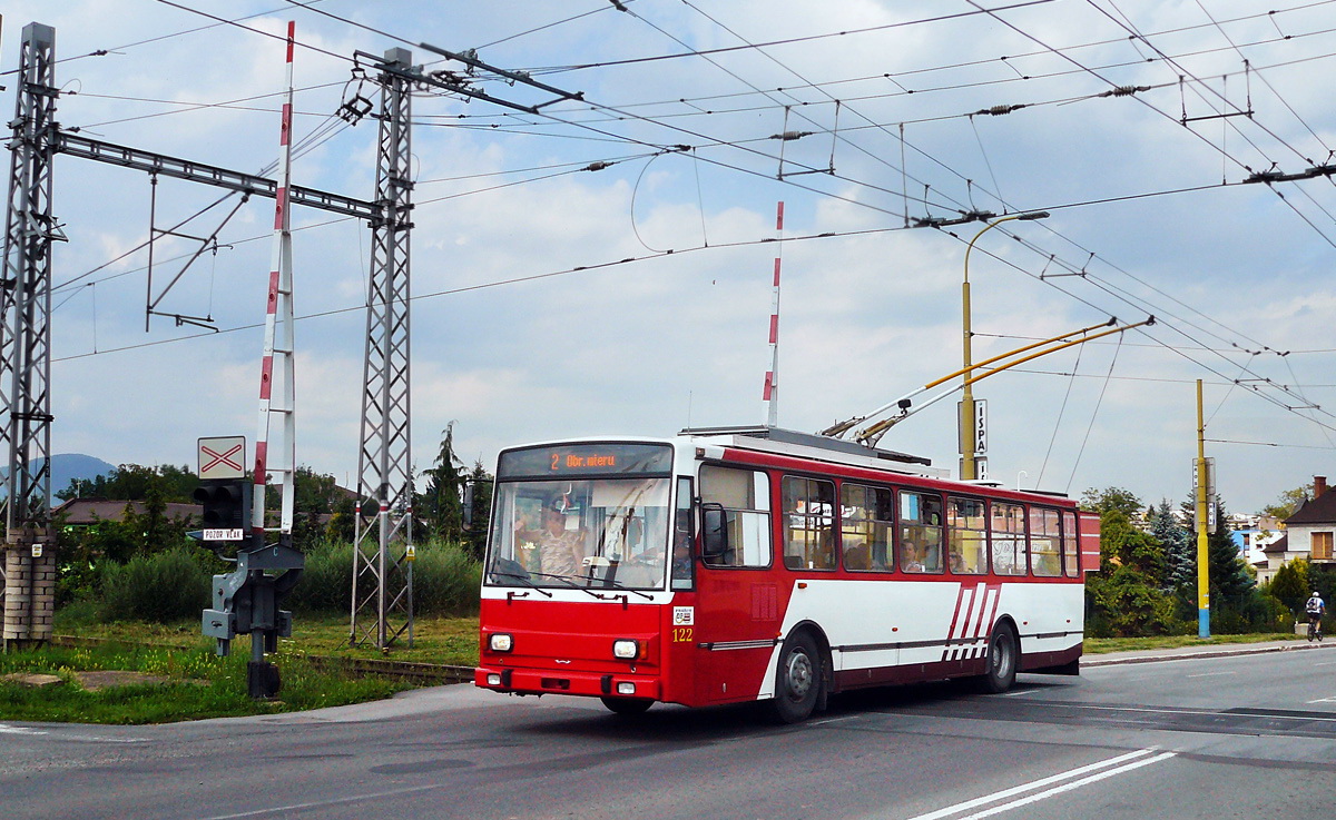 Prešov, Škoda 14Tr17/6M nr. 122; Prešov — Trolleybus & Electrified Railroad Crossings