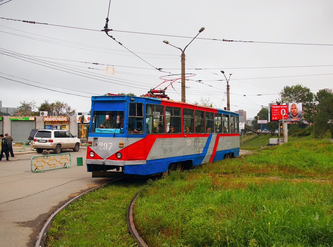Wladiwostok, 71-605 (KTM-5M3) Nr. 297; Wladiwostok — Theme trams