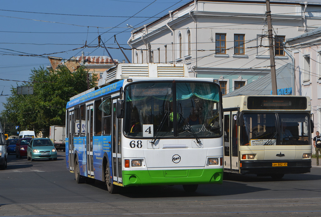 Tver, LiAZ-5280 Nr 68