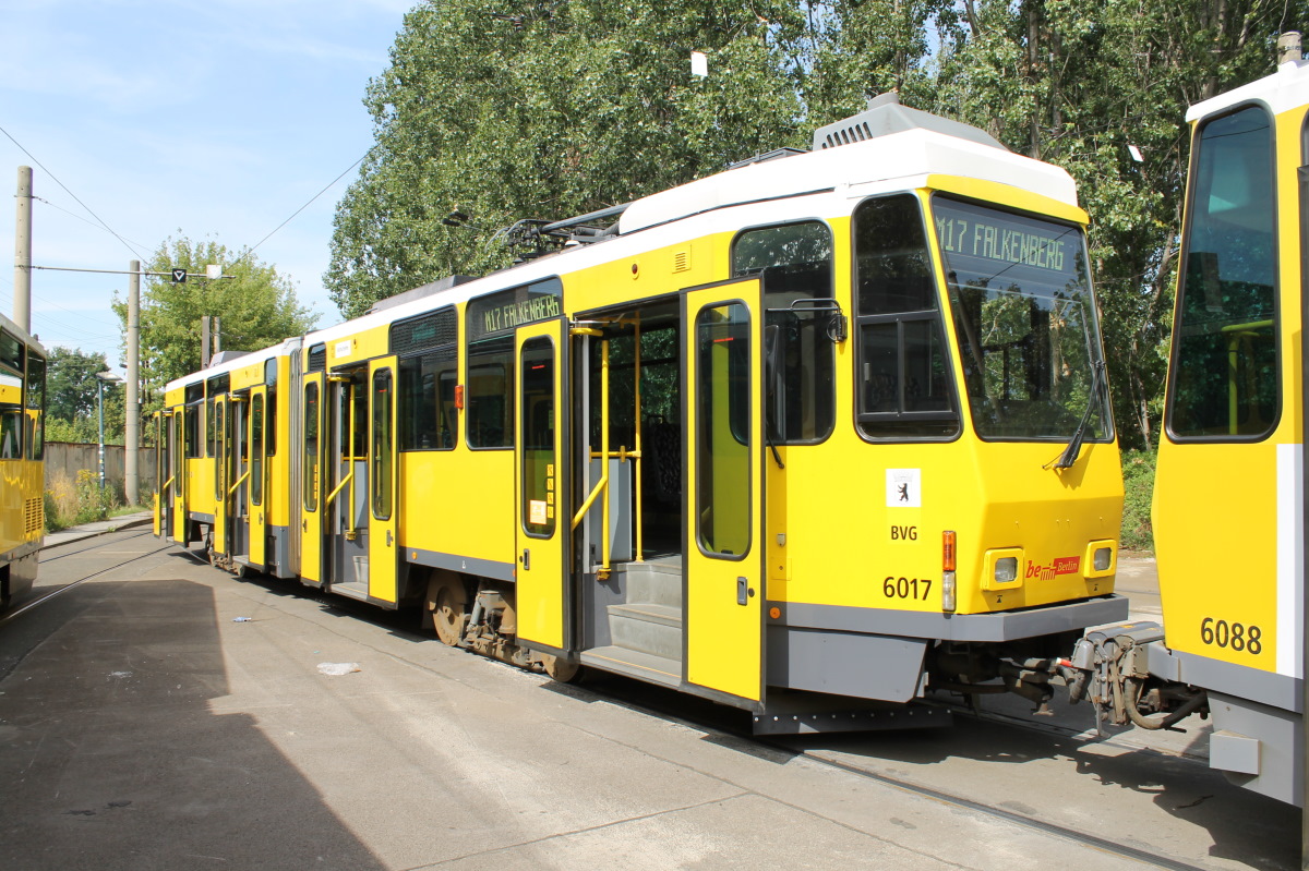 Берлин, Tatra KT4DM № 6017