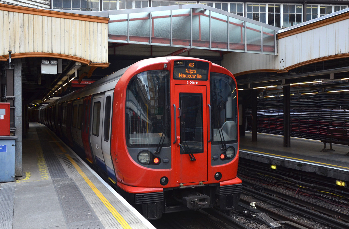 London — Underground — Vehicles