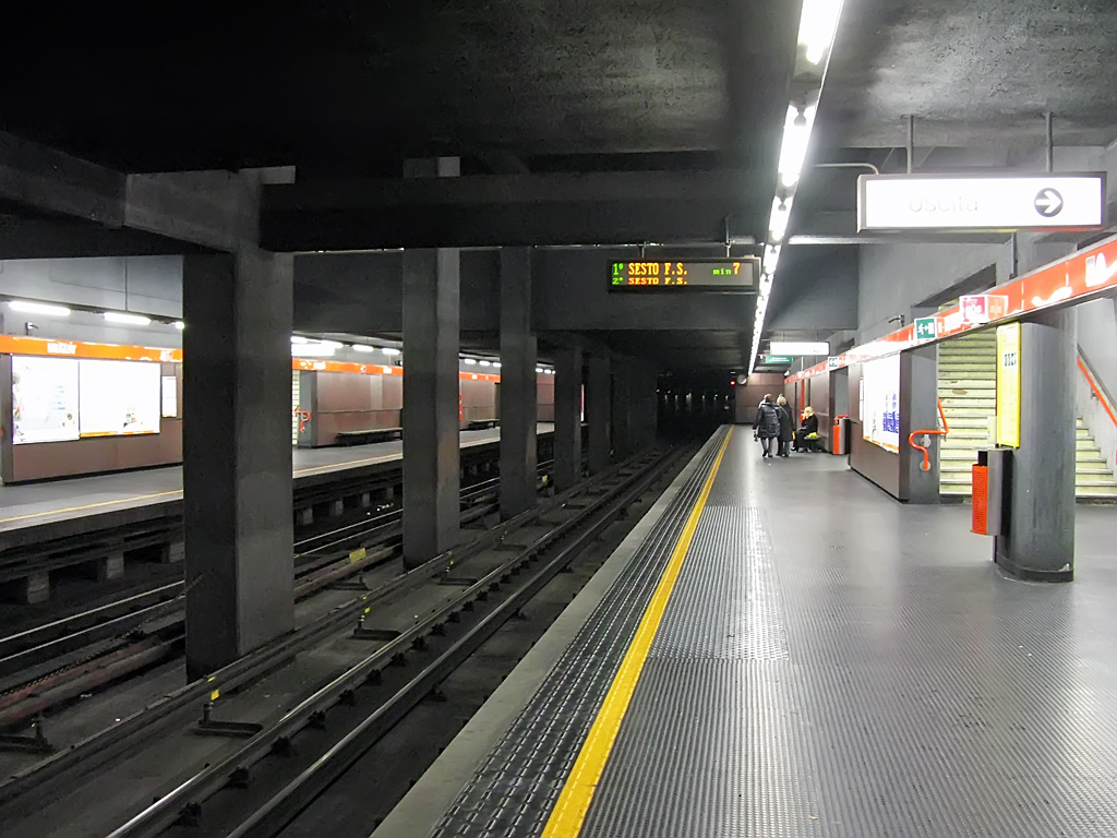 Милан — Метрополитен — Линия M1