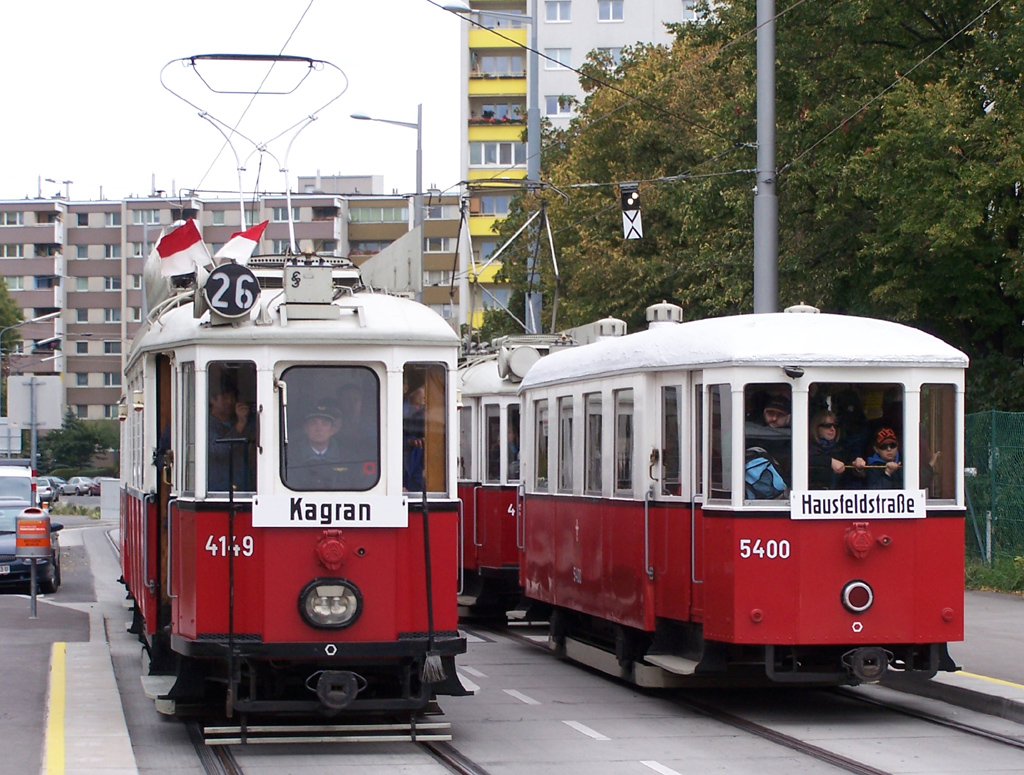 Wien, Simmering Type M Nr. 4149; Wien, Graz Type  m3 Nr. 5400; Wien — Opening of the new line 26 Kagraner Platz — Hausfeldstrasse
