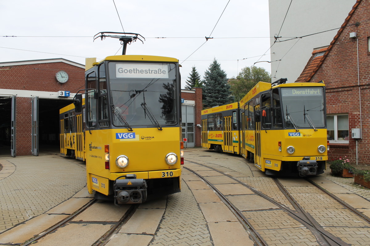 Görlitz, Tatra KT4DC № 310; Görlitz, Tatra KT4DC № 318; Görlitz — Anniversary: 30 years Tatra KT4D in Görlitz (06.10.2013) • Jubiläum: 30 Jahre Tatra KT4D in Görlitz (06.10.2013)