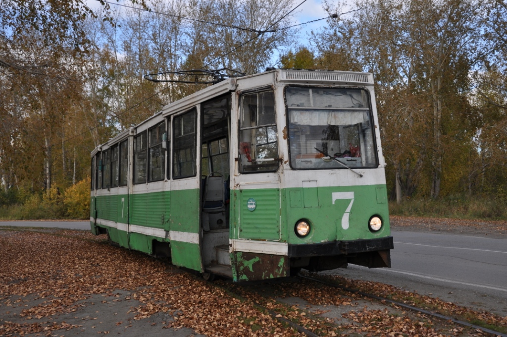 Volchansk, 71-605 (KTM-5M3) nr. 7; Volchansk — Tram depot & Volchanka terminal