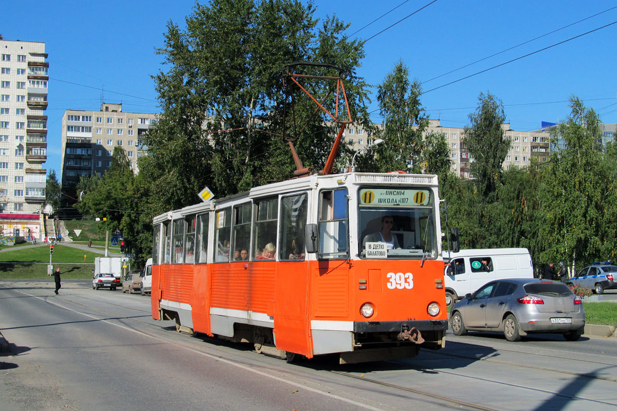 Perm, 71-605 (KTM-5M3) N°. 393