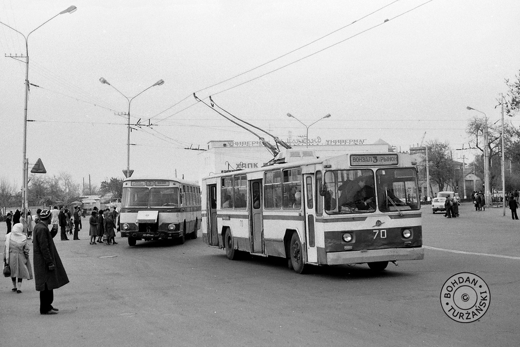 Samarkanda, ZiU-682B Nr 70; Samarkanda — Old photos — trolleybus