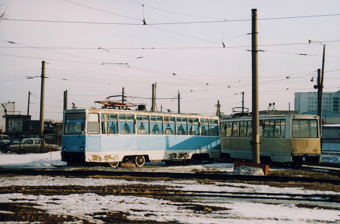 Набережные Челны, 71-605 (КТМ-5М3) № 96; Набережные Челны, 71-605 (КТМ-5М3) № 136; Набережные Челны — Старые фотографии