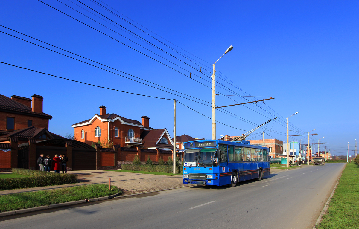 Таганрог, DAF Den Oudsten B79T-KM560 / Kiepe № 0150; Таганрог — Покатушки на DAF DenOudsten