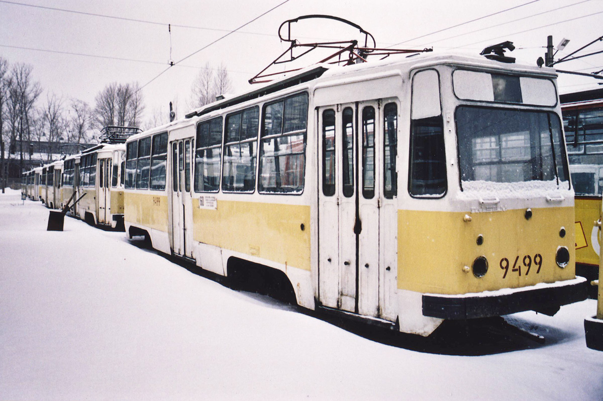 Sankt Petersburg, LM-68M Nr. 9499