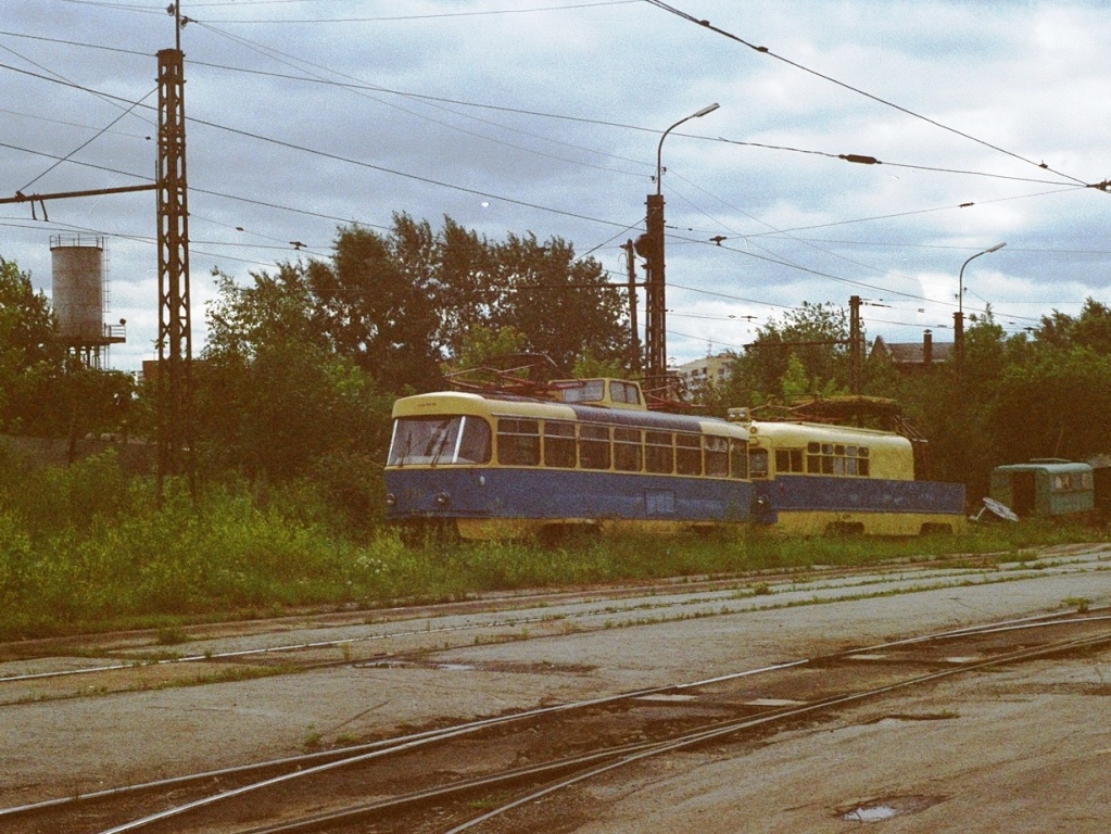 Екатеринбург, Tatra T3SU (двухдверная) № 922; Екатеринбург, МТВ-82 № 907