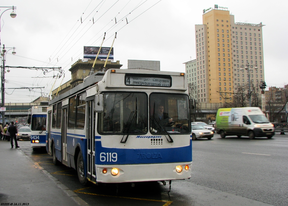 Moskva, ZiU-682G-016.02 (with double first door) № 6119