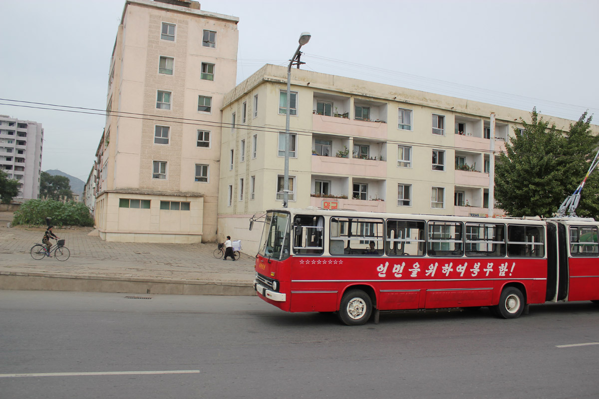 Sariwon — Photos of Trolleybuses