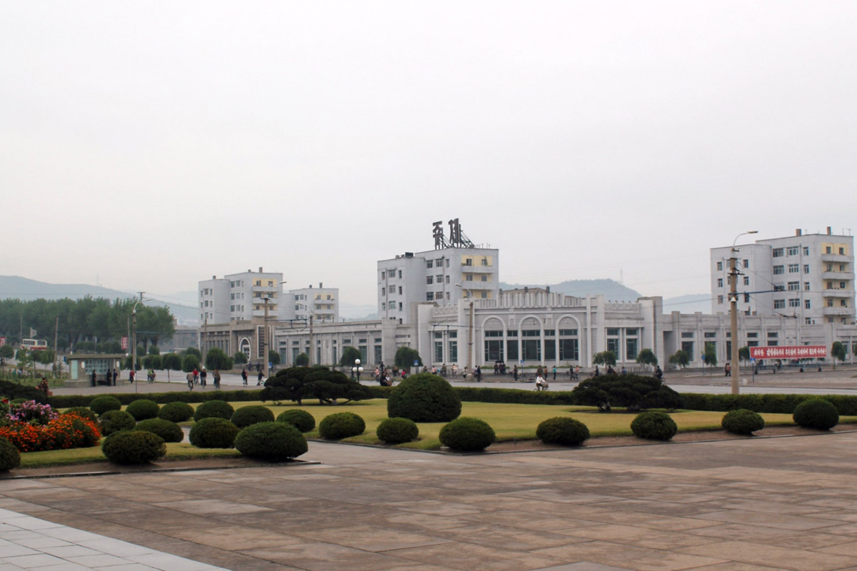 Chongjin — Trolleybus Lines and Infrastructure