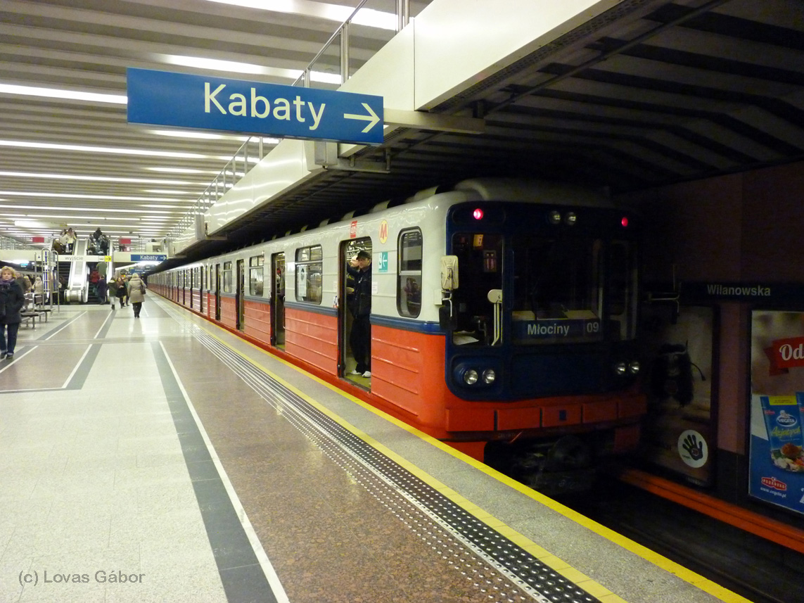 Varșovia — Metro