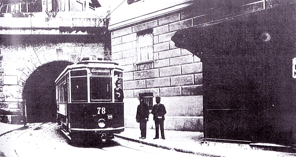 Gênes — Tramway and trolleybus — Old photos