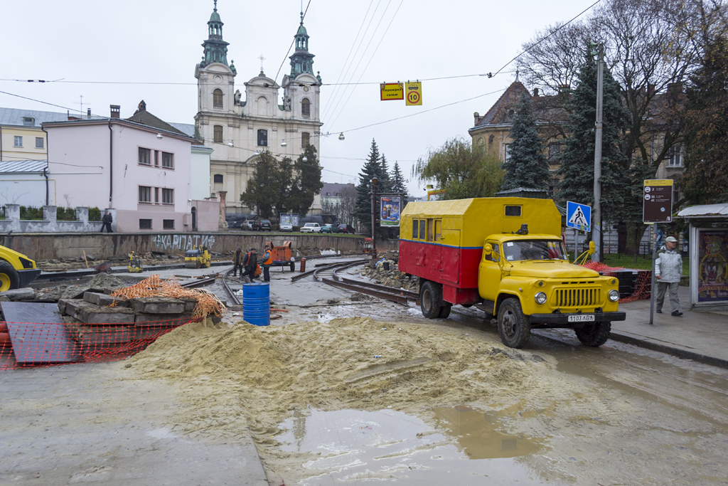 Lvov — Tracks reconstruction: Bandery & Kopernika str. [01.07-12.12.2013]