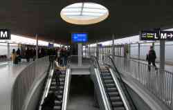 Suur-Pariisi (ml. Versailles ja Yvelines) — Automatic metro of Charles-de-Gaulle Airport — Line LISA (Terminal 2E)