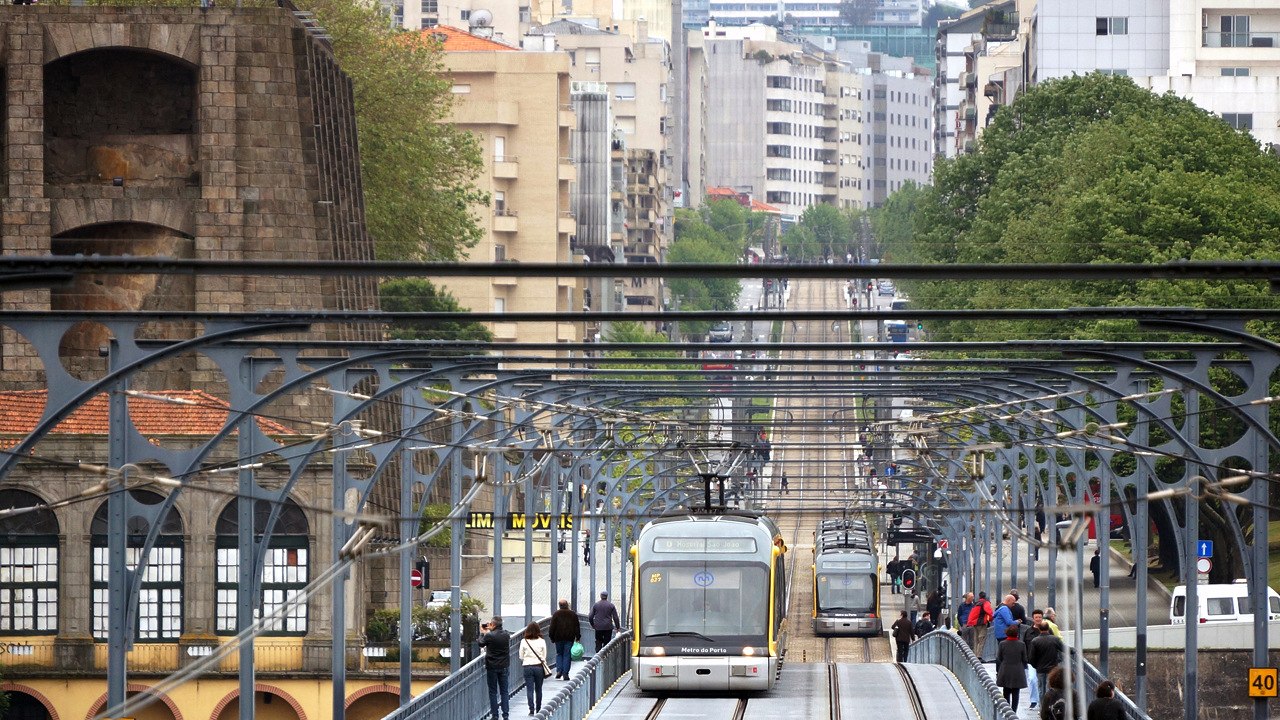 Porto, Bombardier Eurotram (Flexity Outlook) Nr MP027; Porto — Modern Tram — Miscellaneous photos