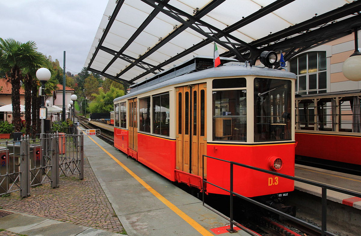 Turin, 4-axle motor car # D.3; Turin — Ferrovia a cremagliera — Tranvia Sassi-Superga