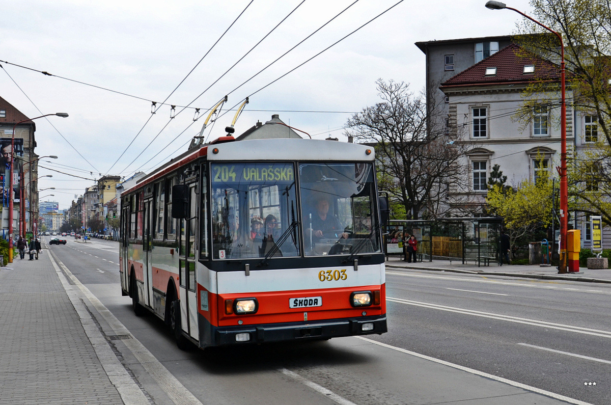 Bratislava, Škoda 14Tr10/6 nr. 6303