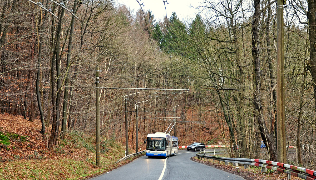 Solingen, Hess SwissTrolley 3 (BGT-N2C) — 951