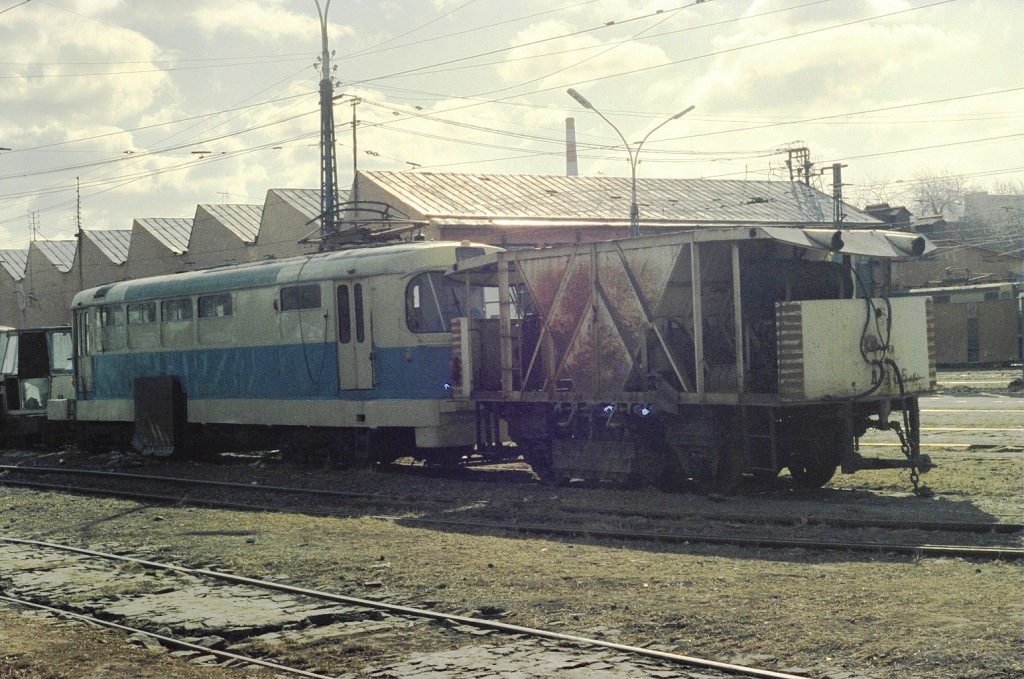 Екатеринбург, (модель неизвестна) № 934; Екатеринбург, ТК1-1 № 906