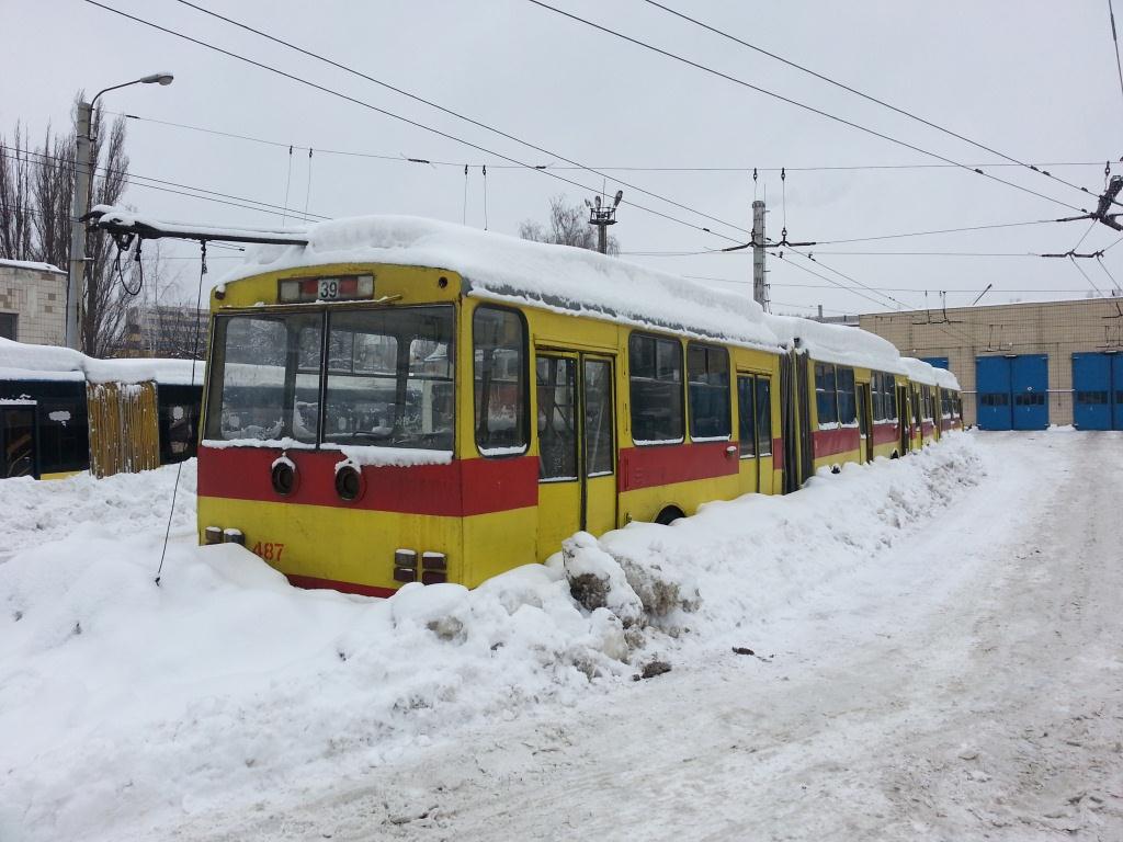 Киев, Škoda 15Tr03/6 № 487
