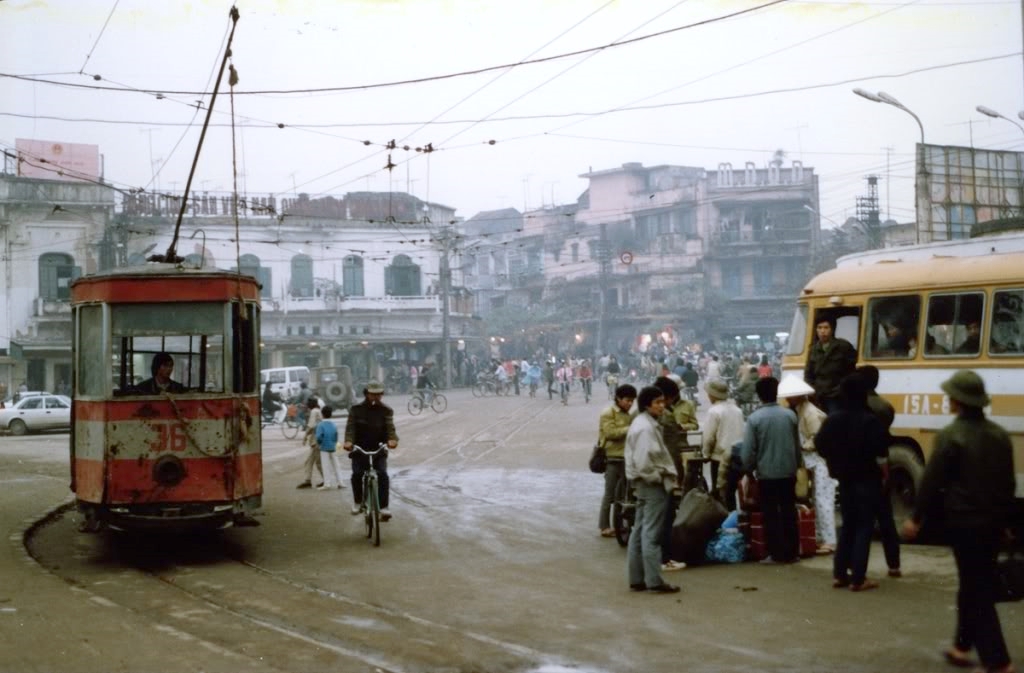 Hanoi, LOWA nr. 36