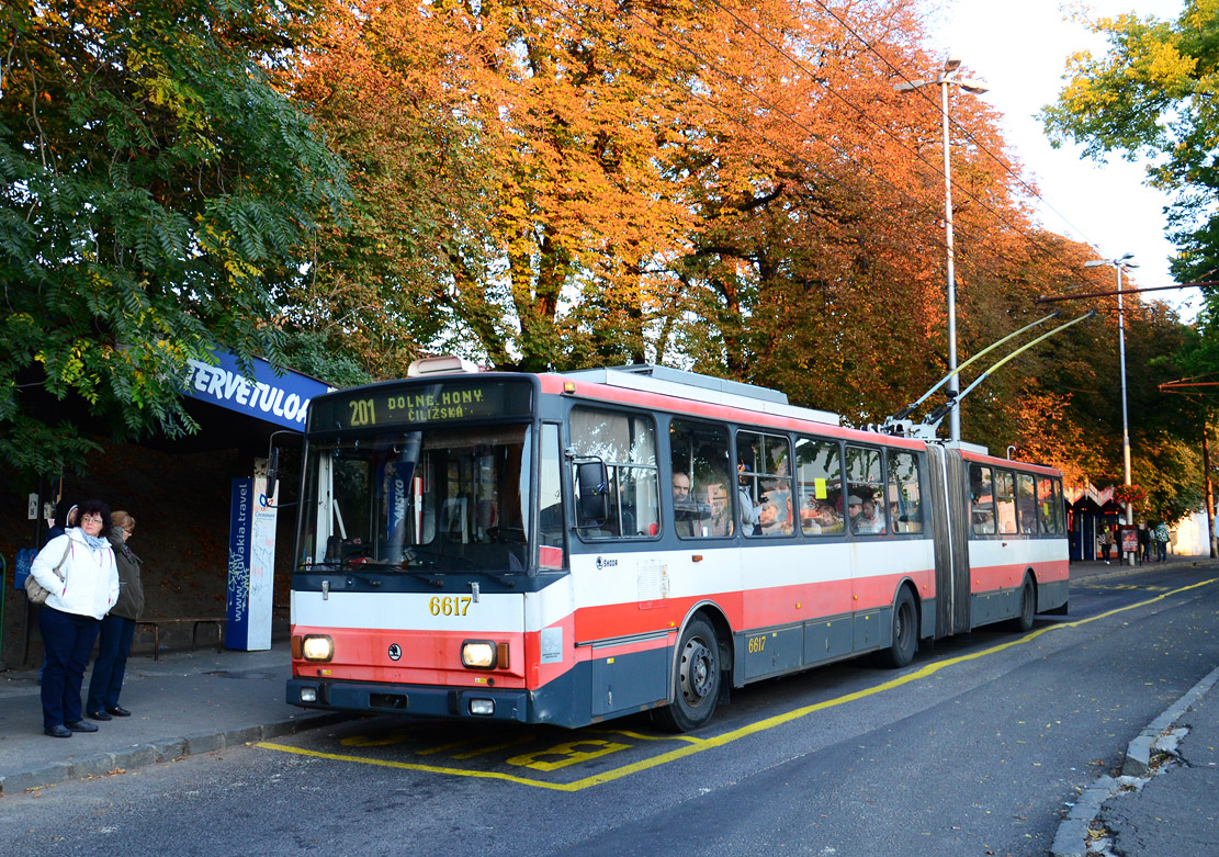 Братислава, Škoda 15Tr13/6M № 6617