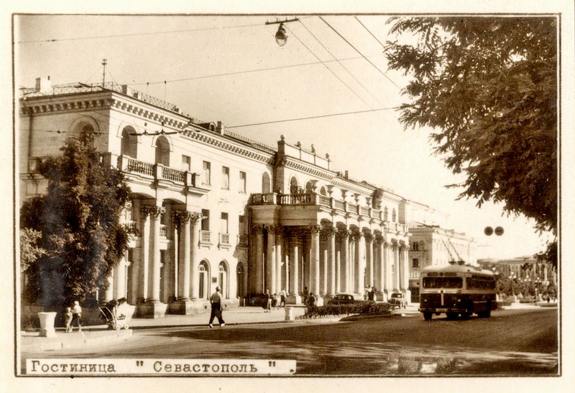 Севастопаль, МТБ-82Д № 24; Севастопаль — Исторические фотографии троллейбусов