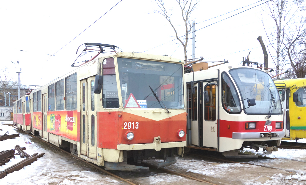 Nizhny Novgorod, Tatra T6B5SU # 2913