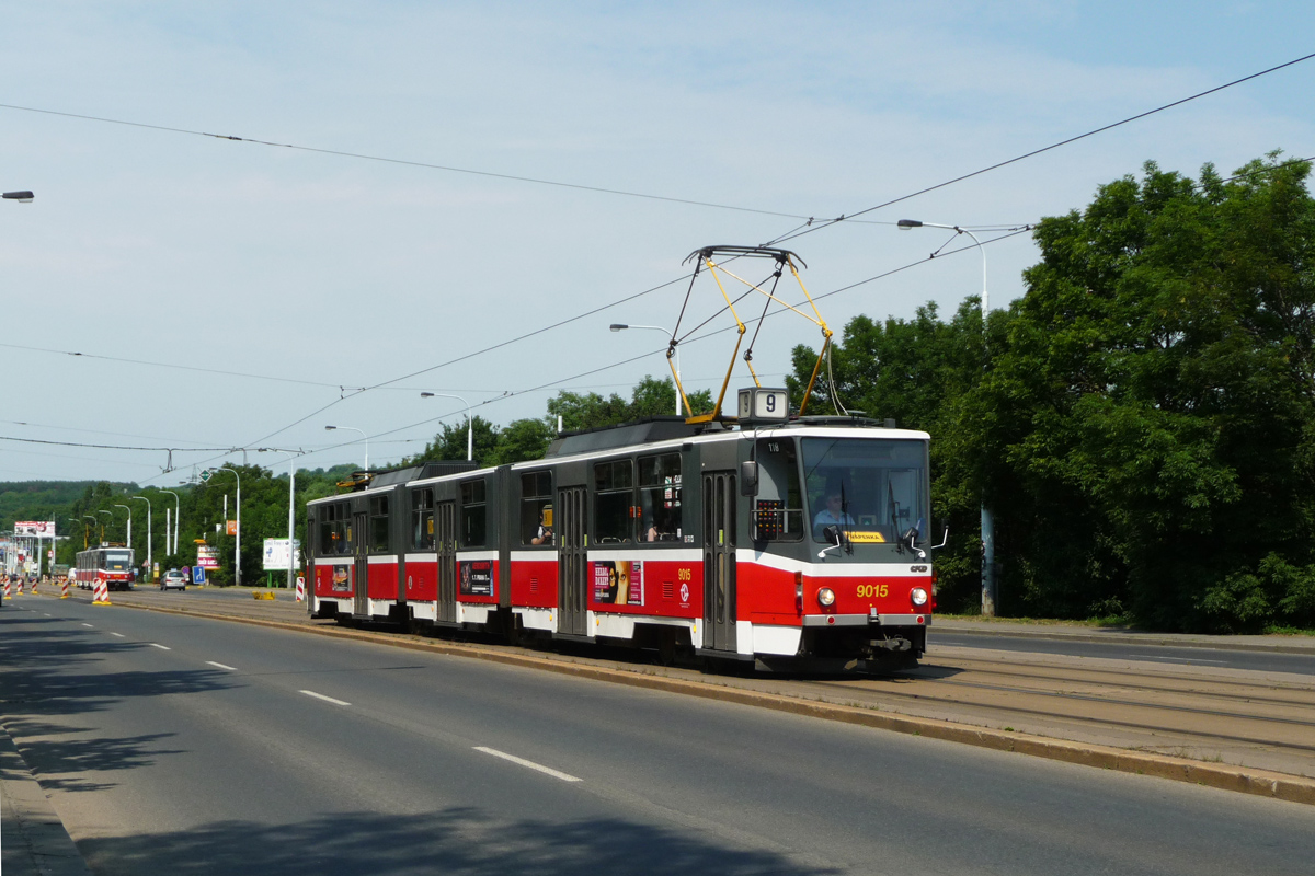 Прага, Tatra KT8D5 № 9015