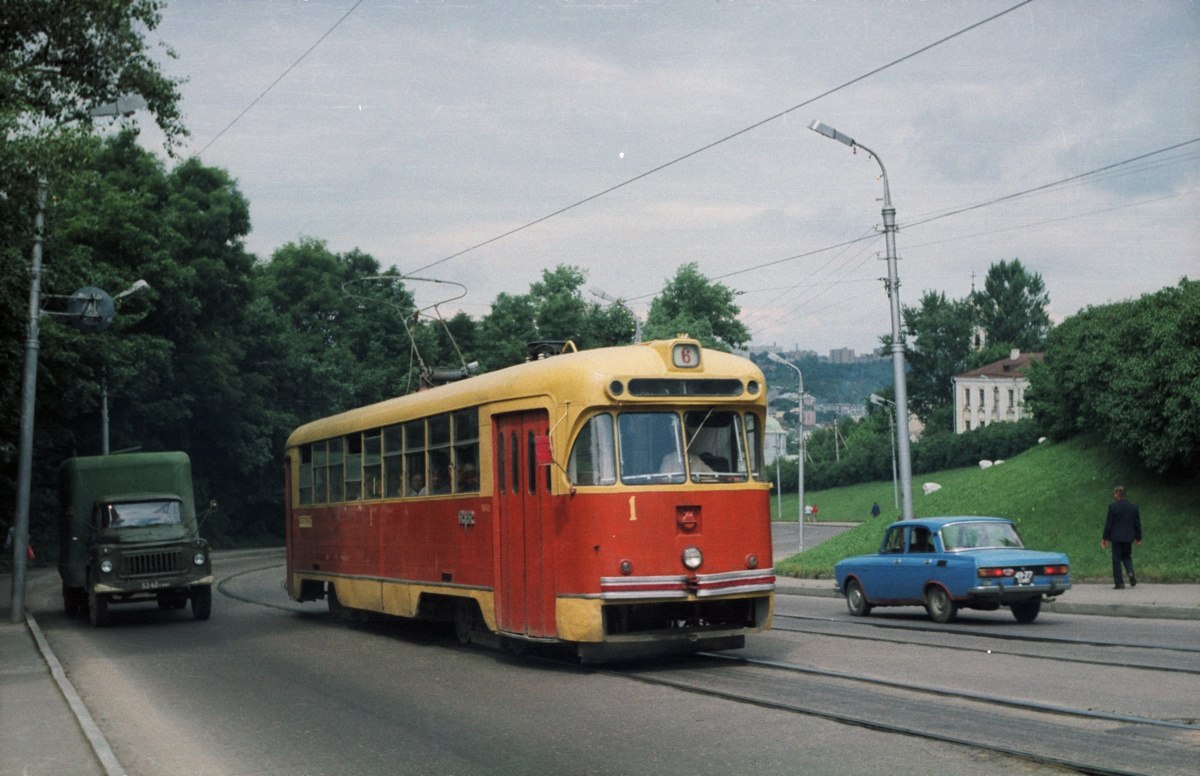 斯摩棱斯克, RVZ-6M2 # 1; 斯摩棱斯克 — Dismantling and abandoned lines; 斯摩棱斯克 — Historical photos (1945 — 1991)