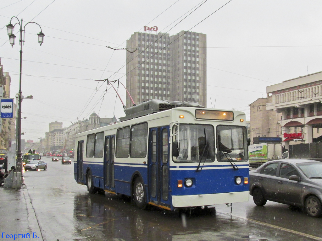 Москва, ЗиУ-682ГМ1 (с широкой передней дверью) № 5814