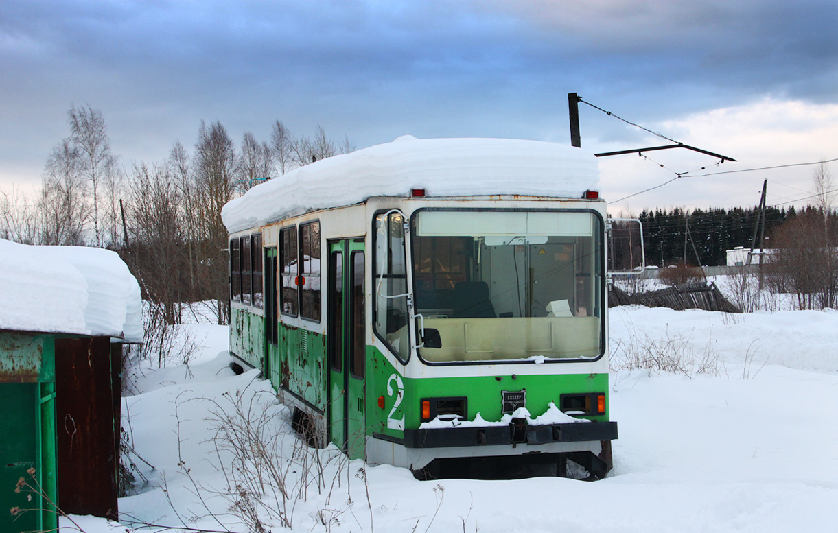 Volchansk, 71-402 № 2; Volchansk — Tram depot & Volchanka terminal