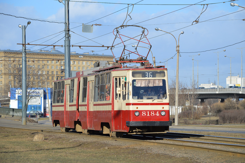 Saint-Petersburg, LVS-86K č. 8184