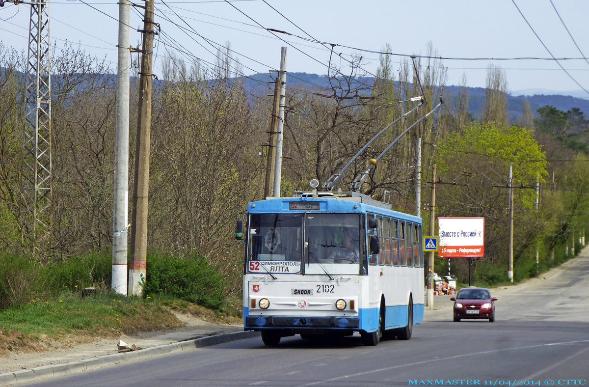 Crimean trolleybus, Škoda 14Tr89/6 # 2102