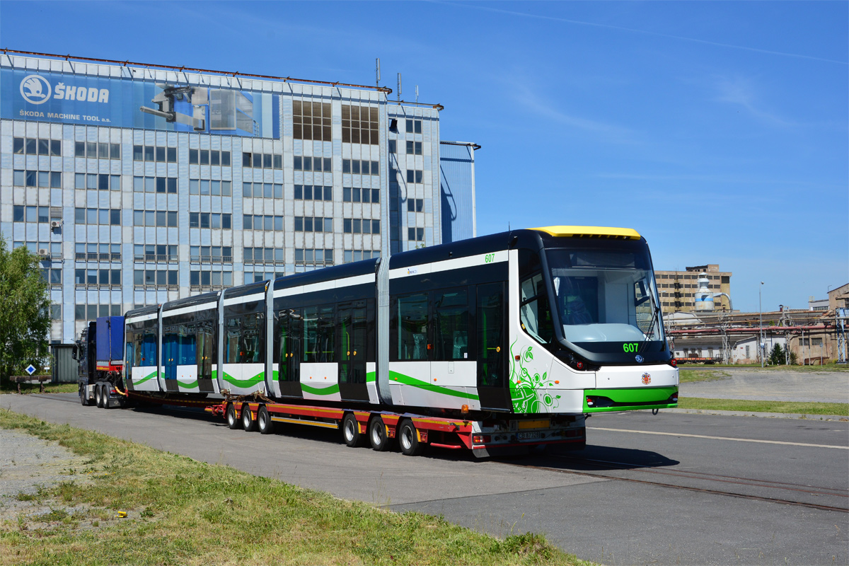 Miskolc, Škoda 26T ForCity Classic # 607; Plzeň — Nové tramvaje Škoda / New Škoda tramways